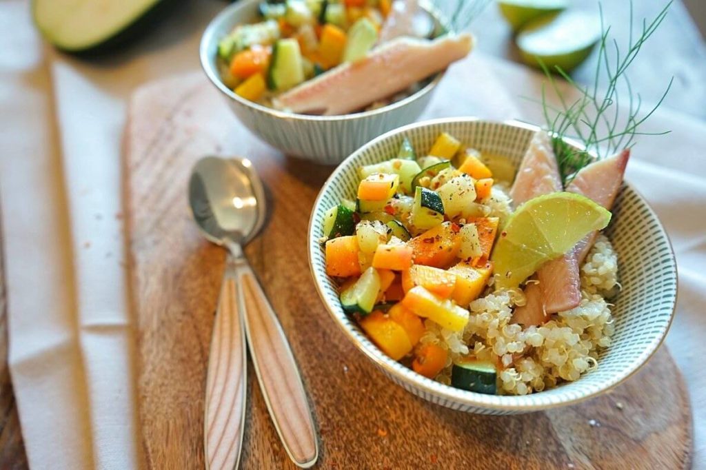 Quinoa Salat - Fischbowl